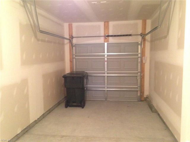 516 Abelia WAY, Chesapeake, VA 23322