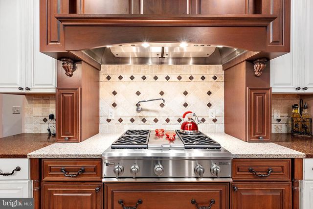 12089 SAINT MARTINS NECK RD, Bishopville, MD 21813