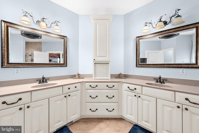 12089 SAINT MARTINS NECK RD, Bishopville, MD 21813