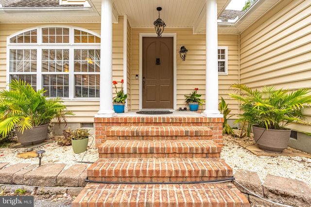12089 SAINT MARTINS NECK RD, Bishopville, MD 21813
