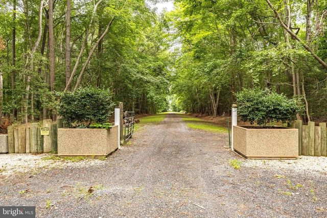 12089 SAINT MARTINS NECK RD, Bishopville, MD 21813
