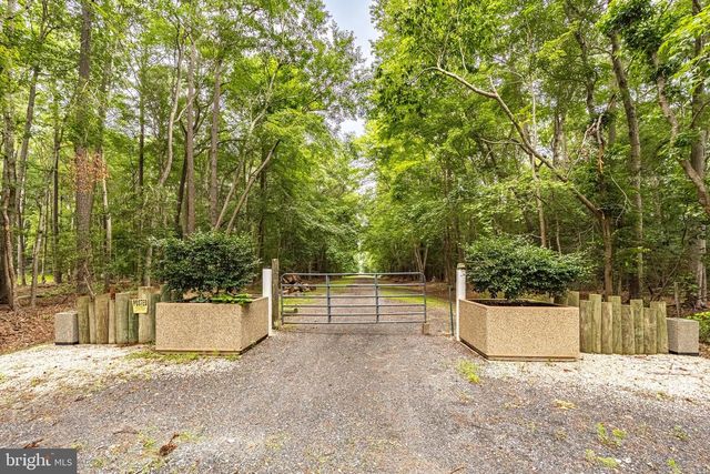 12089 SAINT MARTINS NECK RD, Bishopville, MD 21813