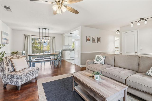 50047 Hangtree Lane, Oakhurst, CA 93644