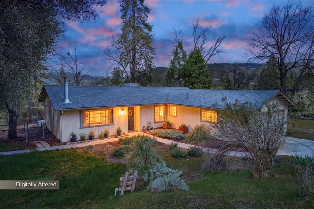 50047 Hangtree Lane, Oakhurst, CA 93644