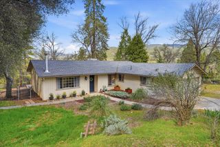 50047 Hangtree Lane, Oakhurst, CA 93644
