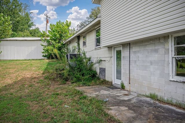 87 Camp Overton Rd, Rock Island, TN 38581