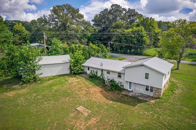 87 Camp Overton Rd, Rock Island, TN 38581