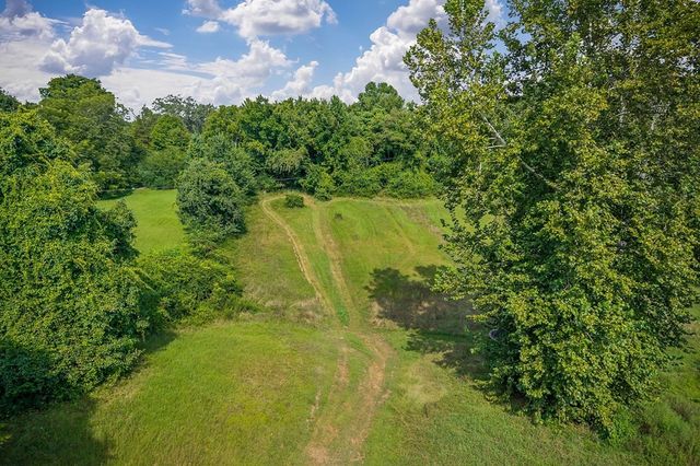 87 Camp Overton Rd, Rock Island, TN 38581