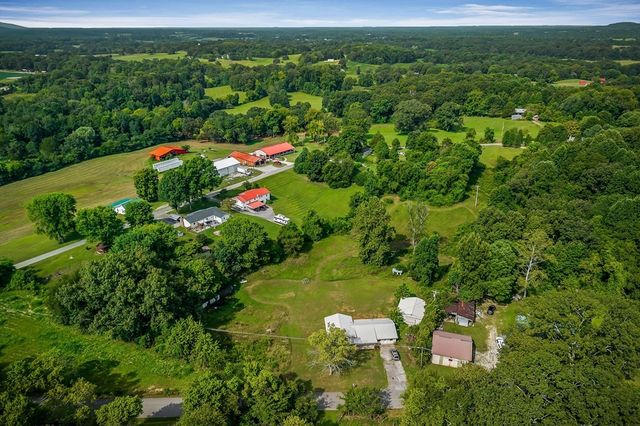 87 Camp Overton Rd, Rock Island, TN 38581