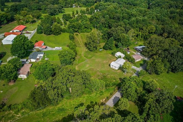 87 Camp Overton Rd, Rock Island, TN 38581