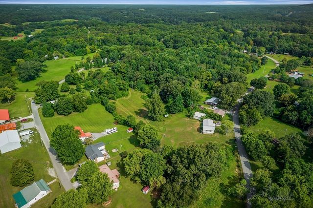 87 Camp Overton Rd, Rock Island, TN 38581