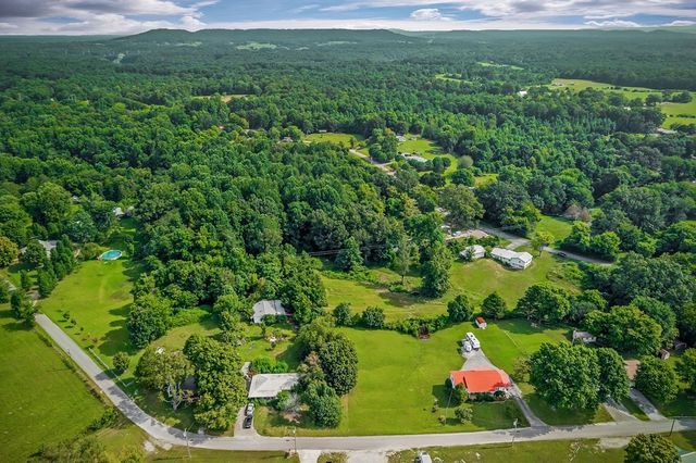 87 Camp Overton Rd, Rock Island, TN 38581