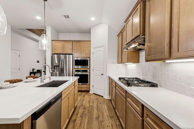 11910 Lofted Bloom, Schertz, TX 78154