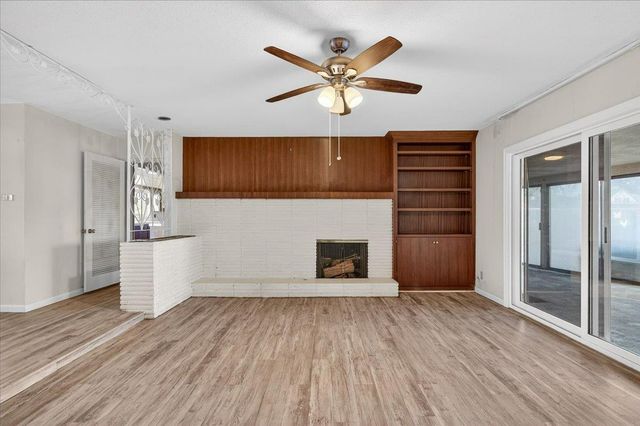 6259 E Liberty Avenue, Fresno, CA 93727