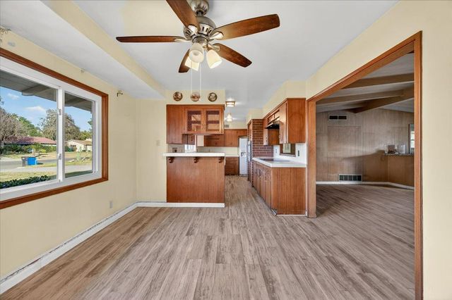 6259 E Liberty Avenue, Fresno, CA 93727