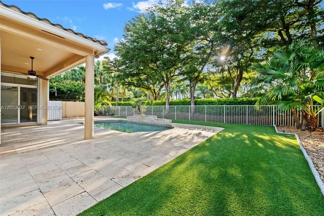 2497 Bay Isle Drive, Weston, FL 33327