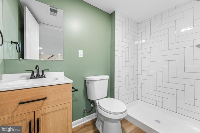 819 OLD HARMONY RD, Newark, DE 19711