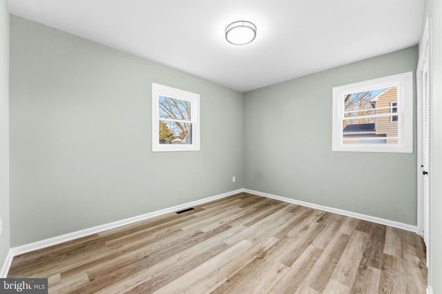 819 OLD HARMONY RD, Newark, DE 19711