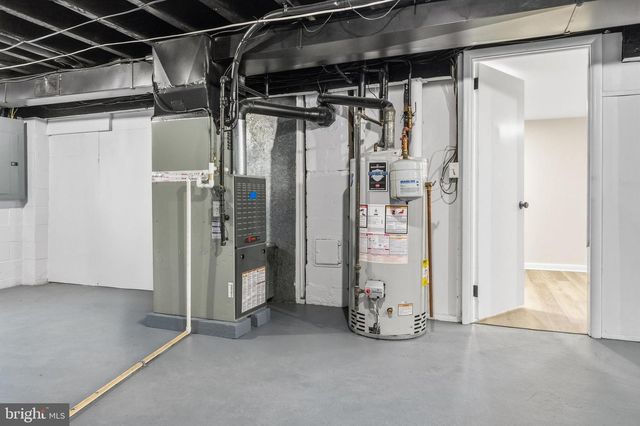 819 OLD HARMONY RD, Newark, DE 19711