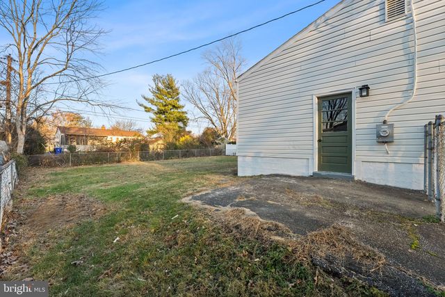 819 OLD HARMONY RD, Newark, DE 19711