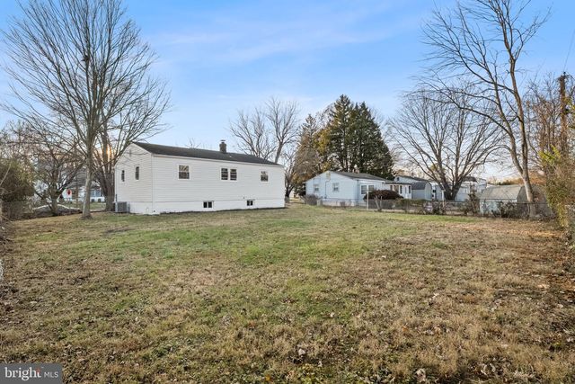 819 OLD HARMONY RD, Newark, DE 19711