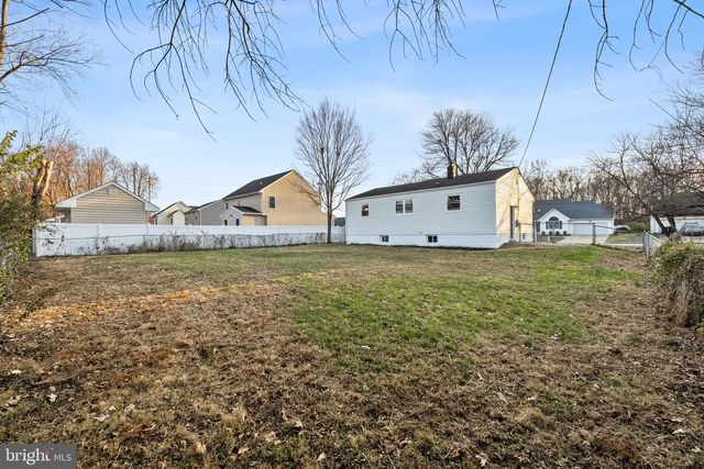 819 OLD HARMONY RD, Newark, DE 19711