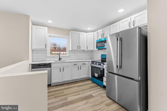 819 OLD HARMONY RD, Newark, DE 19711