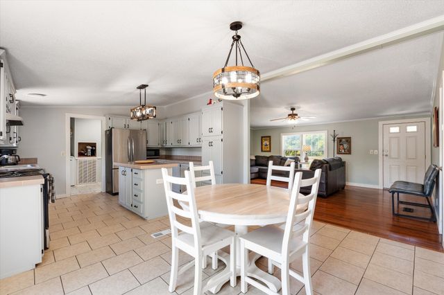 8011 Palmore Hollow Ln, Nolensville, TN 37135