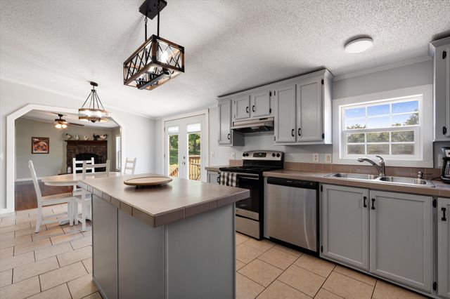 8011 Palmore Hollow Ln, Nolensville, TN 37135