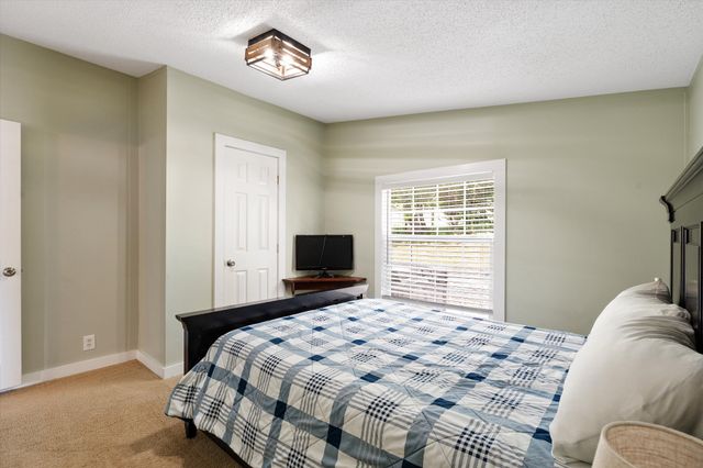 8011 Palmore Hollow Ln, Nolensville, TN 37135