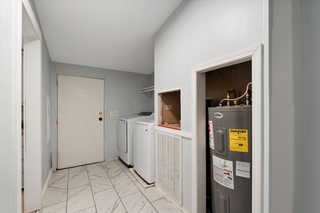 8011 Palmore Hollow Ln, Nolensville, TN 37135