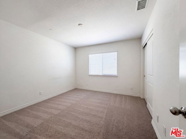 5654 W Forry Court, Lancaster, CA 93536