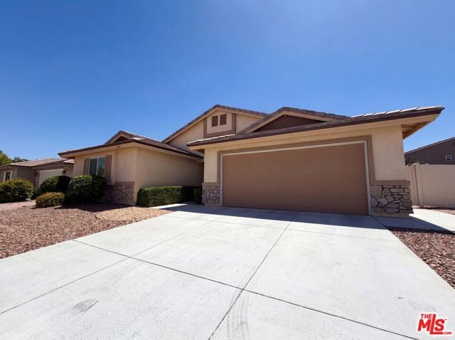 5654 W Forry Court, Lancaster, CA 93536