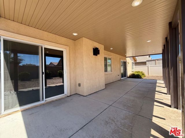 5654 W Forry Court, Lancaster, CA 93536