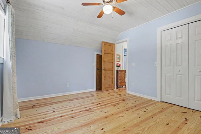 520 Chickasaw Lane, Rabun Gap, GA 30568