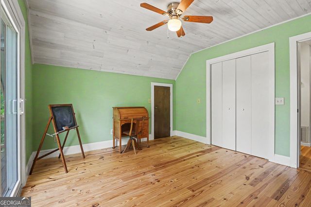 520 Chickasaw Lane, Rabun Gap, GA 30568