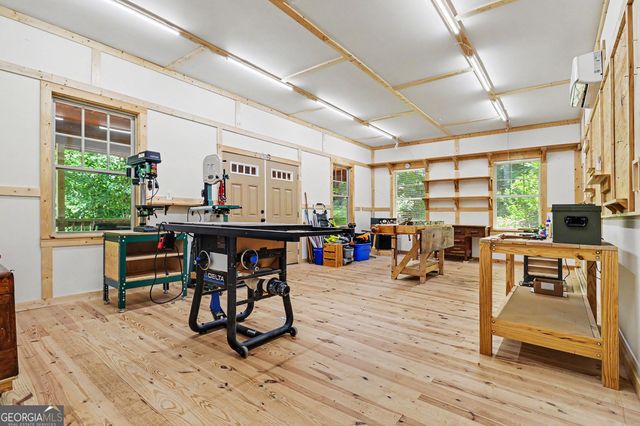 520 Chickasaw Lane, Rabun Gap, GA 30568