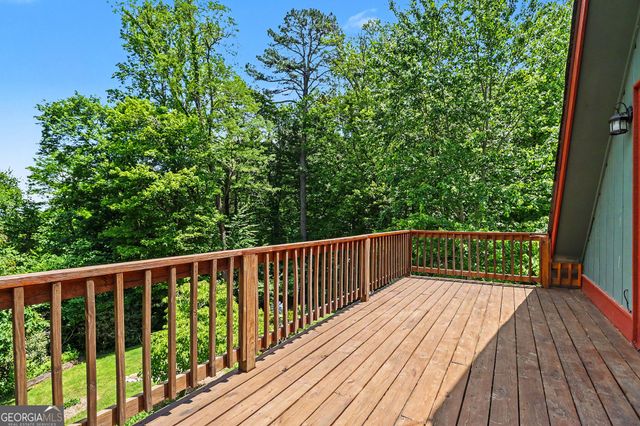 520 Chickasaw Lane, Rabun Gap, GA 30568