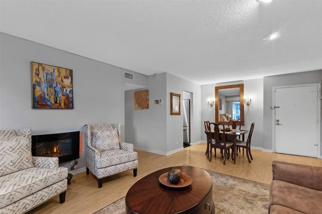 1940 NE 2nd Avenue J218, Wilton Manors, FL 33305