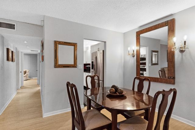 1940 NE 2nd Avenue J218, Wilton Manors, FL 33305