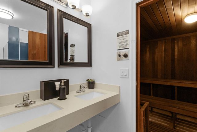 1940 NE 2nd Avenue J218, Wilton Manors, FL 33305