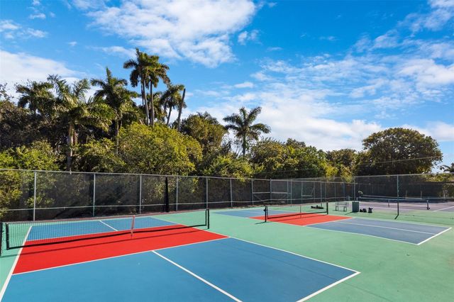 1940 NE 2nd Avenue J218, Wilton Manors, FL 33305