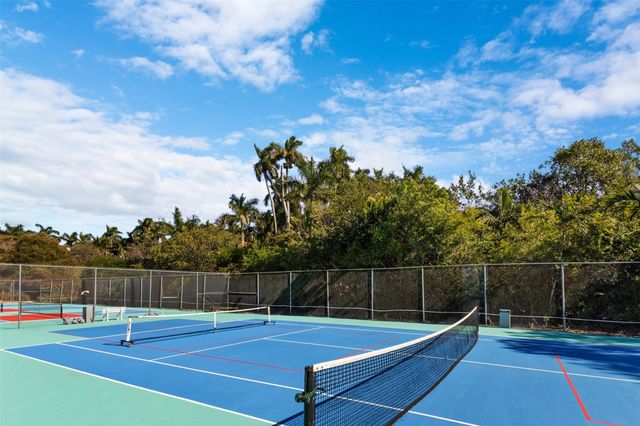 1940 NE 2nd Avenue J218, Wilton Manors, FL 33305