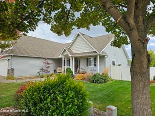 1280 W Palouse Dr, Post Falls, ID 83854