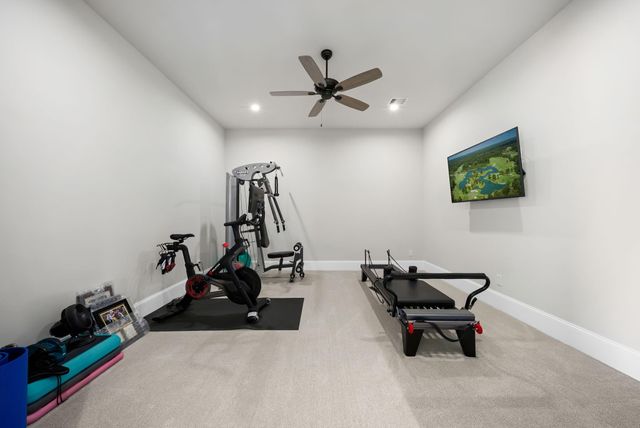 39 Johnathan Landing Court, The Woodlands, TX 77389