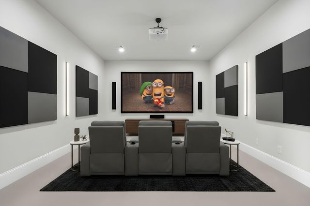 39 Johnathan Landing Court, The Woodlands, TX 77389