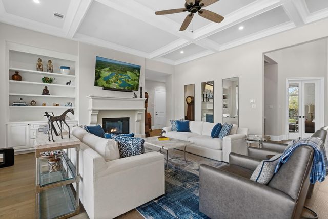 39 Johnathan Landing Court, The Woodlands, TX 77389