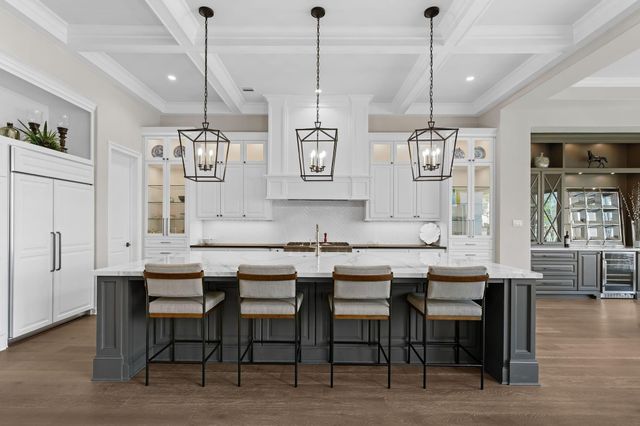 39 Johnathan Landing Court, The Woodlands, TX 77389