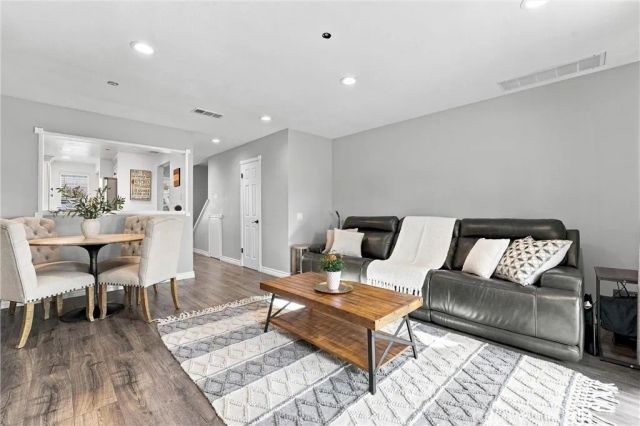 25 Bentwood Lane, Aliso Viejo, CA 92656