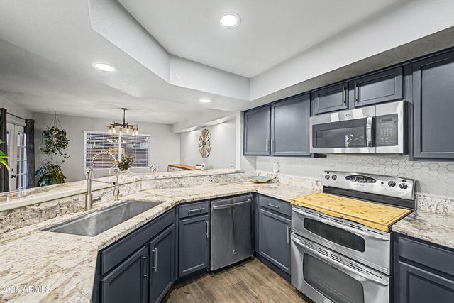1836 N STAPLEY Drive 190, Mesa, AZ 85203